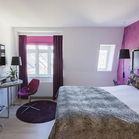 Andersen Boutique Hotel 4*