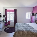 Andersen Boutique Отель 4*