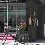 Отель Andersen Boutique 4*